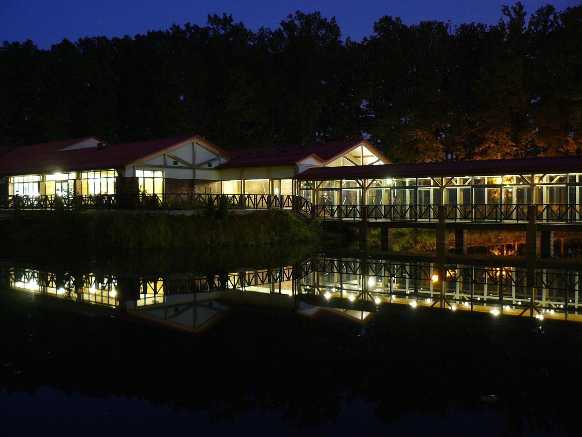 Stacja Nowa Gdynia Bed & Breakfast Hotel Lodz  Exterior photo